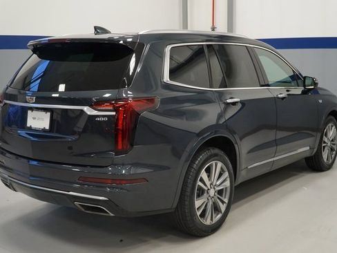 Certified 2022 Cadillac XT6 Premium Luxury w/ Technology Package image 9