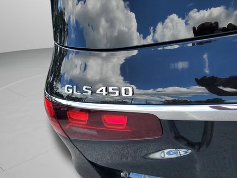 Certified 2026 Mercedes-Benz GLS 450 4MATIC image 38