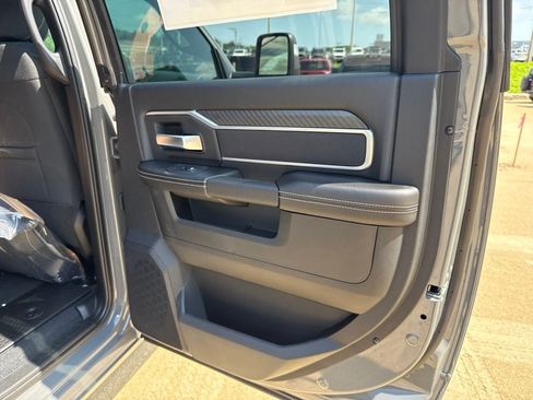 New 2026 RAM 2500 Big Horn AWD/4WD image 23