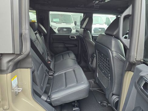 New 2026 Ford Bronco Big Bend w/ Black Diamond Package AWD/4WD image 12