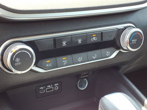 Certified 2025 Nissan Altima 2.5 S FWD image 18