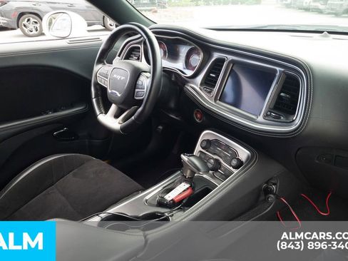 Used 2020 Dodge Challenger SRT Hellcat w/ Plus Package image 22
