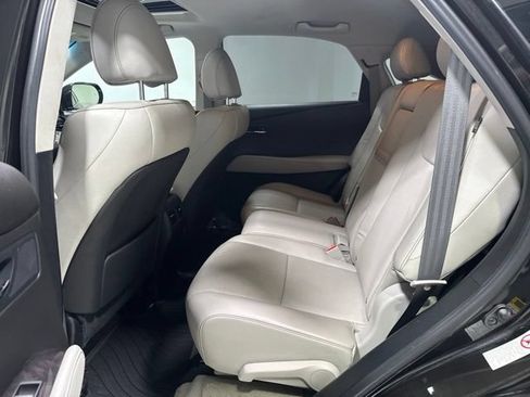 Used 2015 Lexus RX 450h AWD image 16