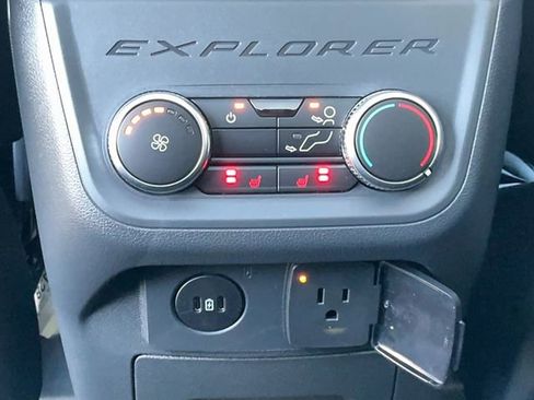 New 2026 Ford Explorer ST-Line w/ ST-Line Street Pack image 16