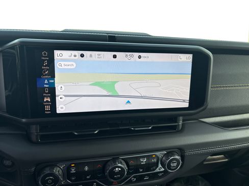 New 2025 Jeep Wrangler Unlimited Rubicon 392 image 27