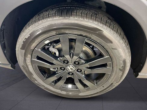 New 2027 Honda HR-V Sport image 11