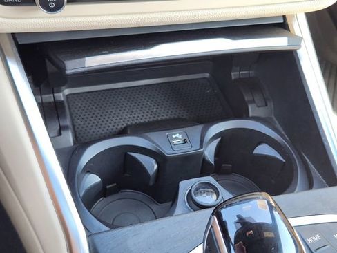 Used 2022 BMW 430i Convertible w/ Convenience Package image 19