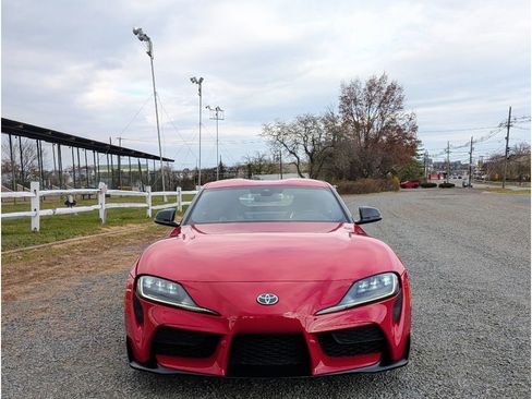 Used 2024 Toyota Supra image 2
