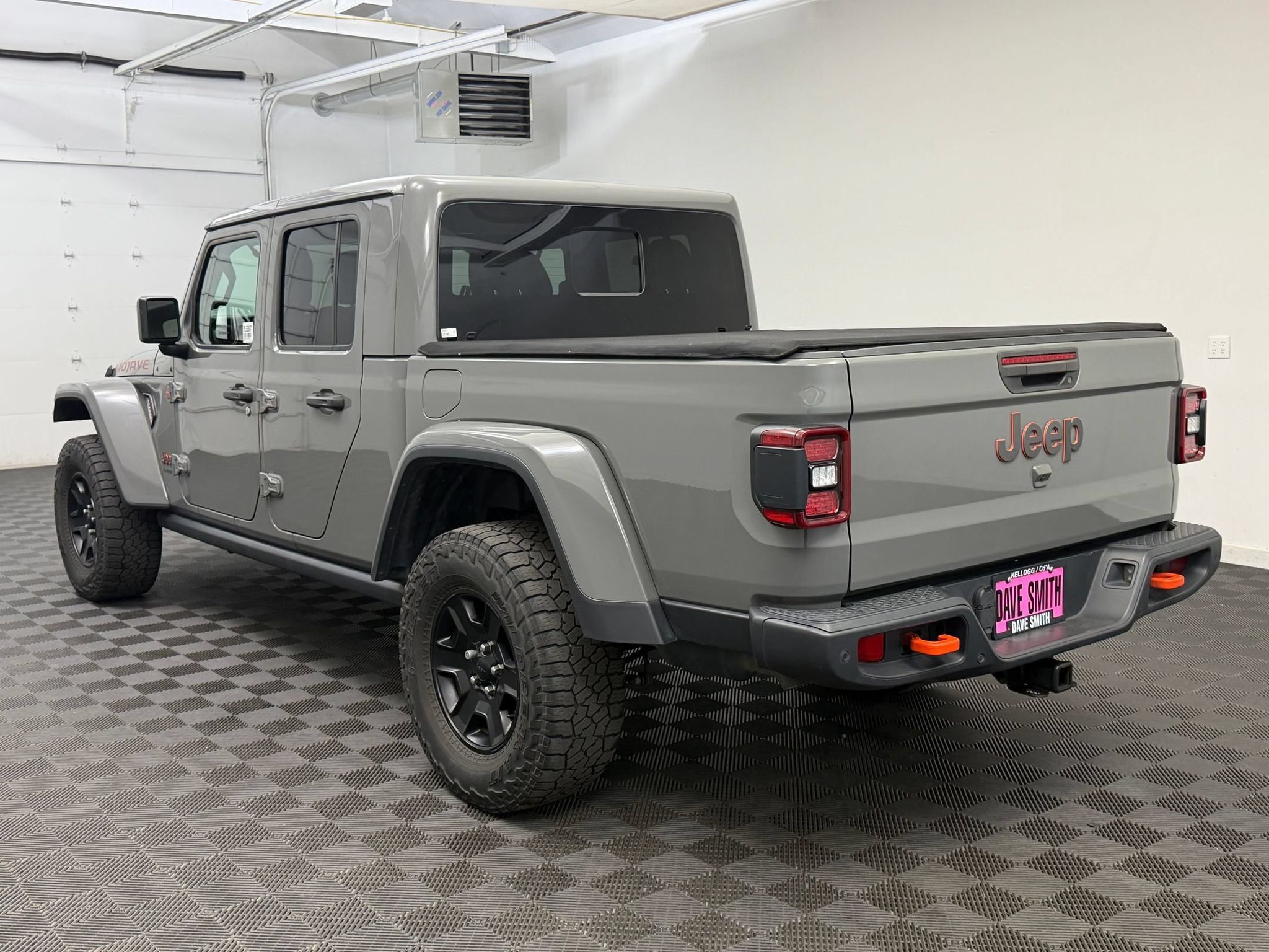 Used 2021 Jeep Gladiator Mojave AWD/4WD image 25