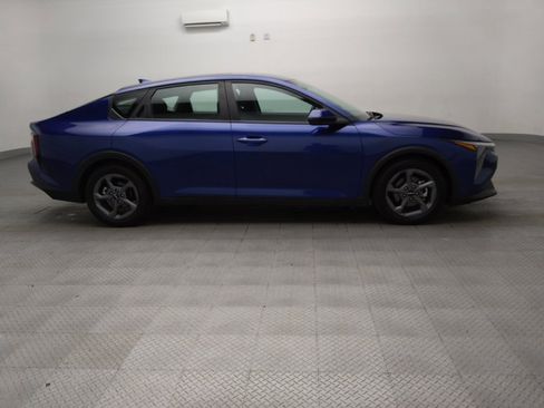 Used 2025 Kia K4 FWD image 11