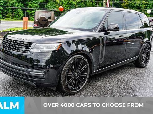 Used 2025 Land Rover Range Rover Long Wheelbase SE AWD/4WD image 2