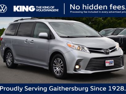 Used 2018 Toyota Sienna XLE Premium w/ Carpet Mat Package