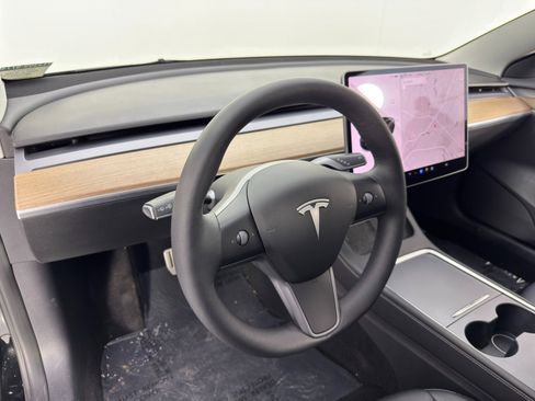 Used 2022 Tesla Model 3 Performance image 14