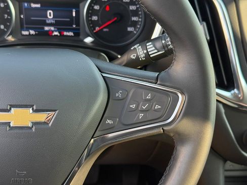 Used 2024 Chevrolet Equinox LT w/ LPO, Floor Liner Package FWD image 22