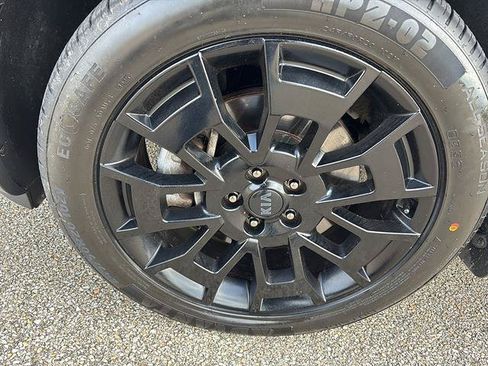 Used 2021 Kia Telluride EX w/ EX Premium Package AWD/4WD image 9
