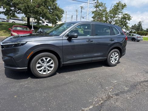 Used 2024 Honda CR-V LX image 33