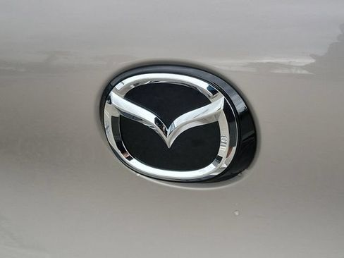 New 2026 MAZDA MAZDA3 s FWD image 28