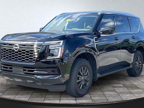 Certified 2025 Nissan Armada SV AWD/4WD image 11