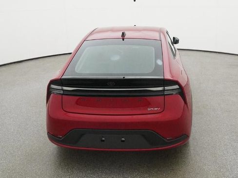 New 2026 Toyota Prius Plug-In Hybrid FWD image 40