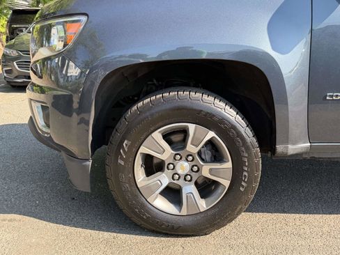 Used 2019 Chevrolet Colorado Z71 AWD/4WD image 9