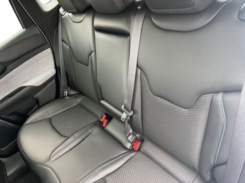 New 2026 Jeep Compass Latitude image 22