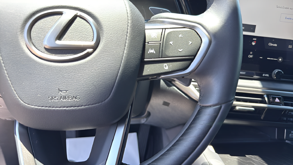 Used 2024 Lexus RX 350 w/ Convenience Package AWD/4WD image 15