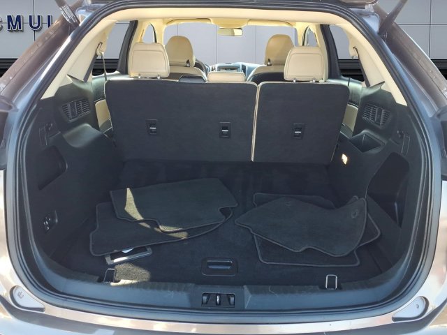 Used 2019 Ford Edge SEL w/ Equipment Group 201A AWD/4WD image 9