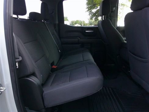 Used 2022 Chevrolet Silverado 1500 Custom Trail Boss w/ LPO, Dark Essentials Package AWD/4WD image 21