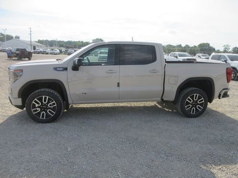 New 2026 GMC Sierra 1500 AT4 w/ AT4 Premium Package AWD/4WD image 9
