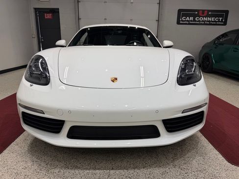 Used 2019 Porsche 718 Cayman S RWD image 9