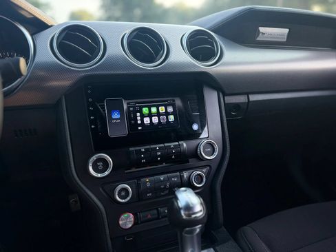 Used 2021 Ford Mustang GT w/ Black Accent Package RWD image 12