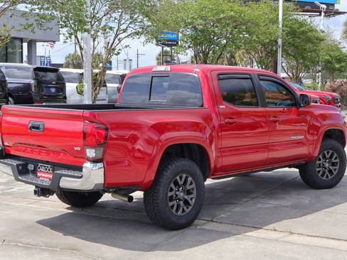 Used 2023 Toyota Tacoma SR5 RWD image 2