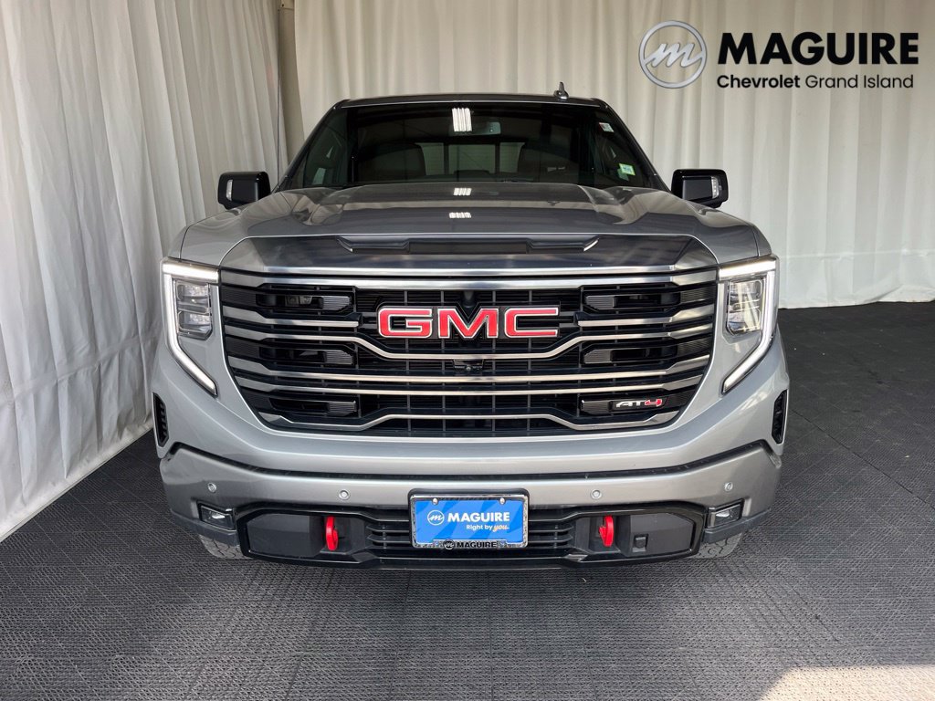 Used 2024 GMC Sierra 1500 AT4 w/ AT4 Premium Package AWD/4WD image 29
