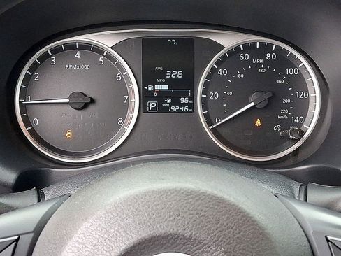 Used 2024 Nissan Kicks S image 16