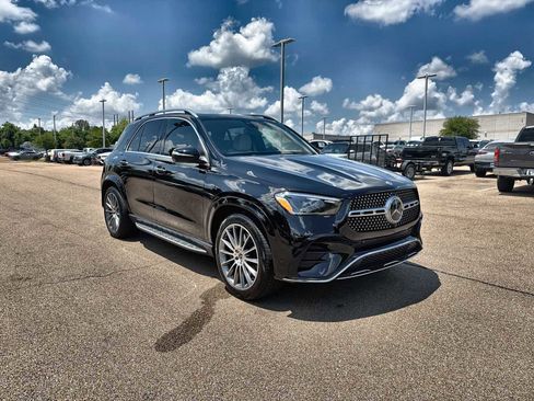Used 2026 Mercedes-Benz GLE 450e 4MATIC image 11
