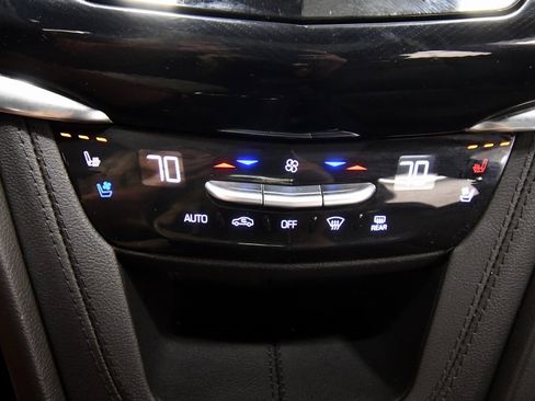 Used 2023 Cadillac XT6 Sport image 26