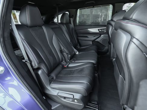 Used 2023 Acura MDX A-Spec image 39