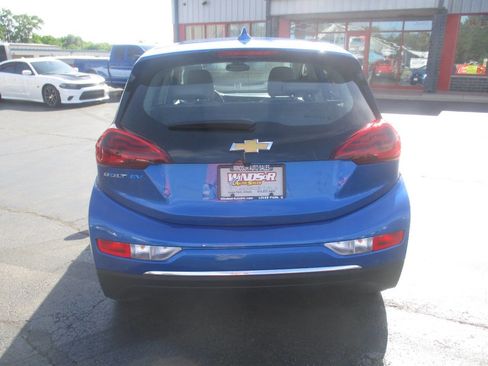 Used 2021 Chevrolet Bolt LT image 7