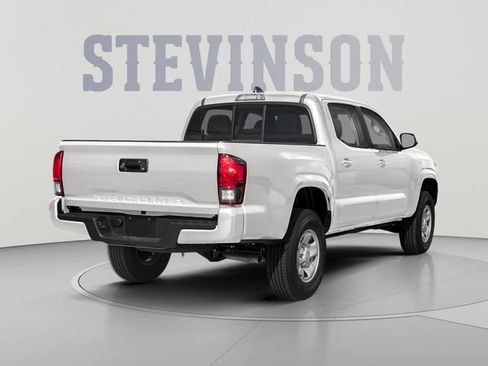 Used 2021 Toyota Tacoma TRD Off-Road w/ Technology Package AWD/4WD image 2