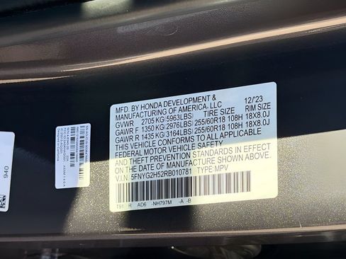 Used 2024 Honda Pilot EX-L image 32