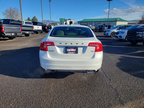 Used 2015 Volvo S60 T5 Platinum image 4
