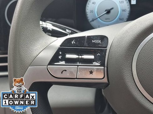 Used 2024 Hyundai Elantra SEL FWD image 22
