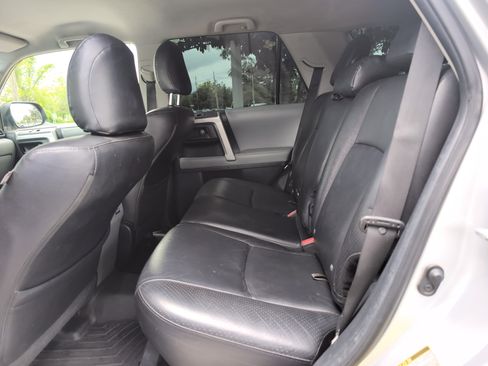 Used 2013 Toyota 4Runner SR5 RWD image 28
