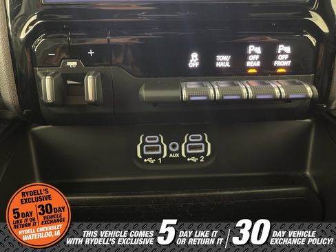 Used 2020 RAM 1500 Laramie w/ Sport Appearance Package image 38