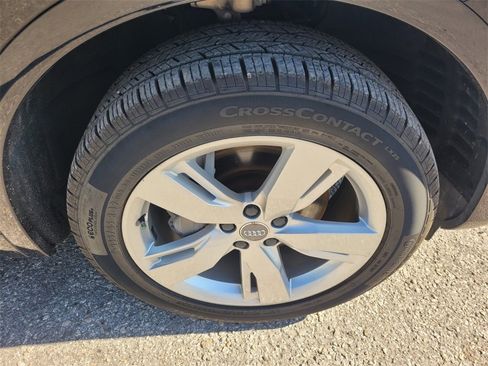 Used 2018 Audi Q5 2.0T Premium Plus w/ Premium Plus Package image 19