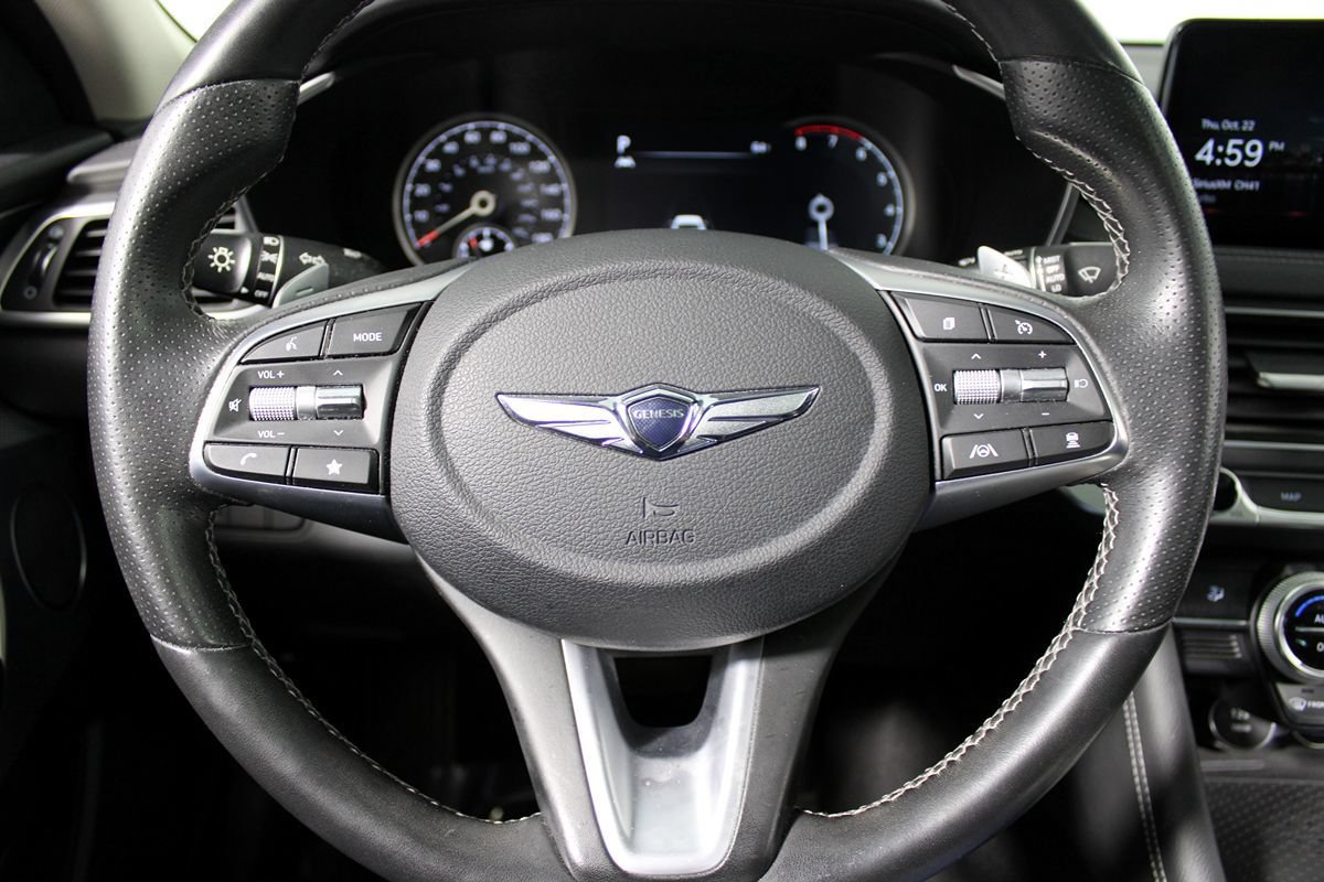Used 2022 Genesis G70 2.0T w/ Prestige Package RWD image 12