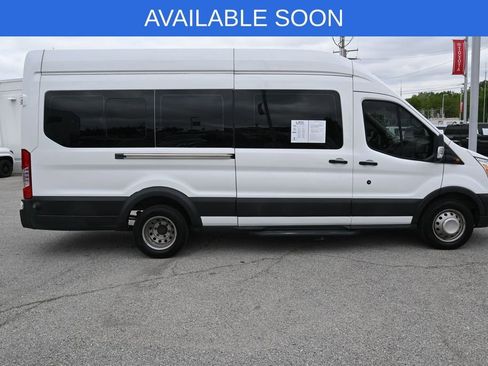 Used 2016 Ford Transit 350 XLT RWD image 9