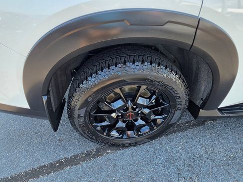 Certified 2026 Nissan Armada PRO-4X AWD/4WD image 9