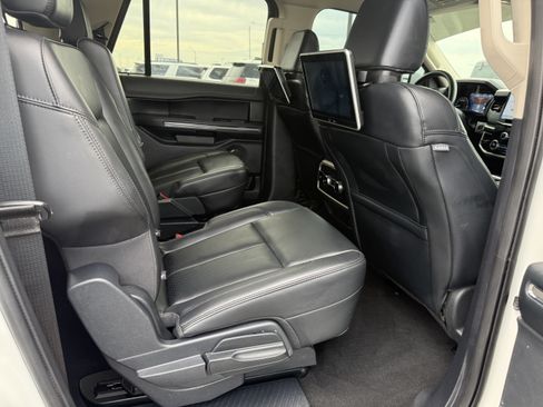 Used 2024 Ford Expedition Max XLT AWD/4WD image 11