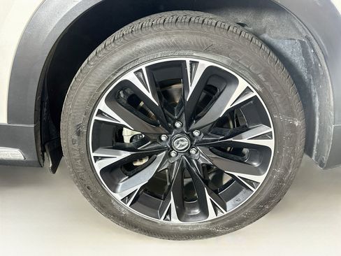 Used 2024 MAZDA CX-90 Plug-In Hybrid w/ Premium Plus AWD/4WD image 11